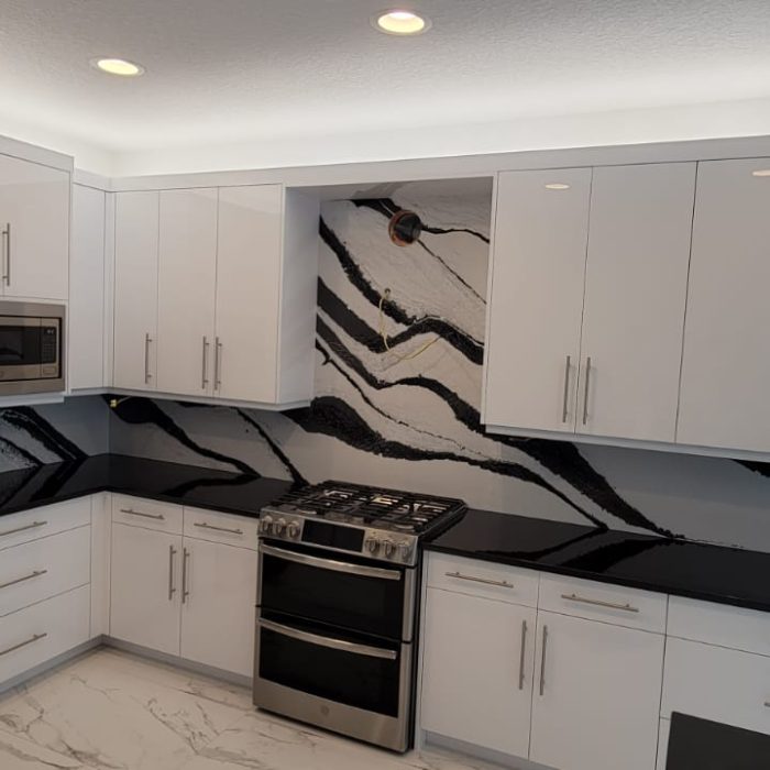 Full backsplash