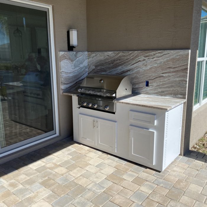 Outdoor kitchen